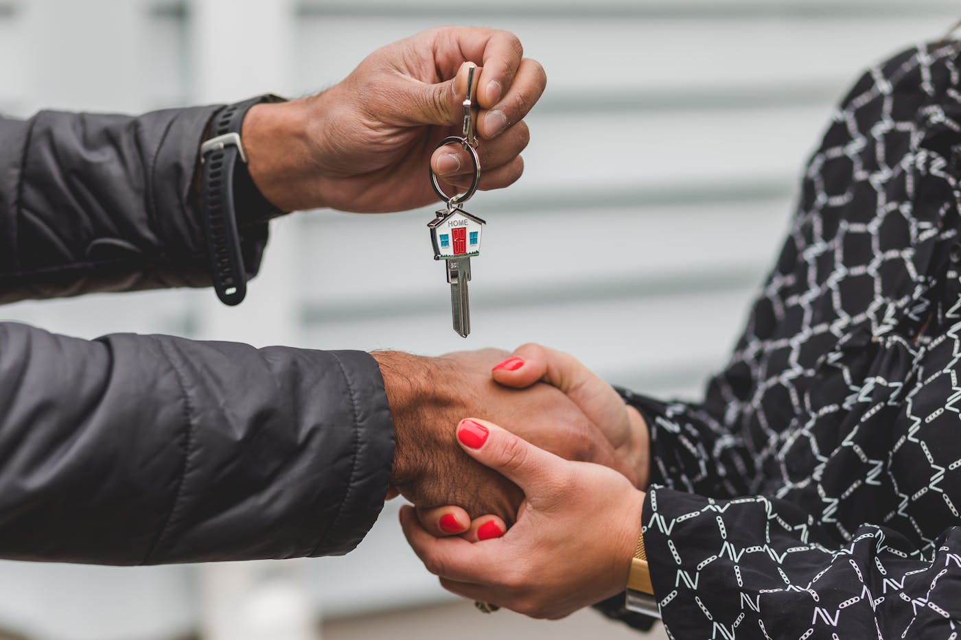 Southern Home Alliance representative helping a homeowner